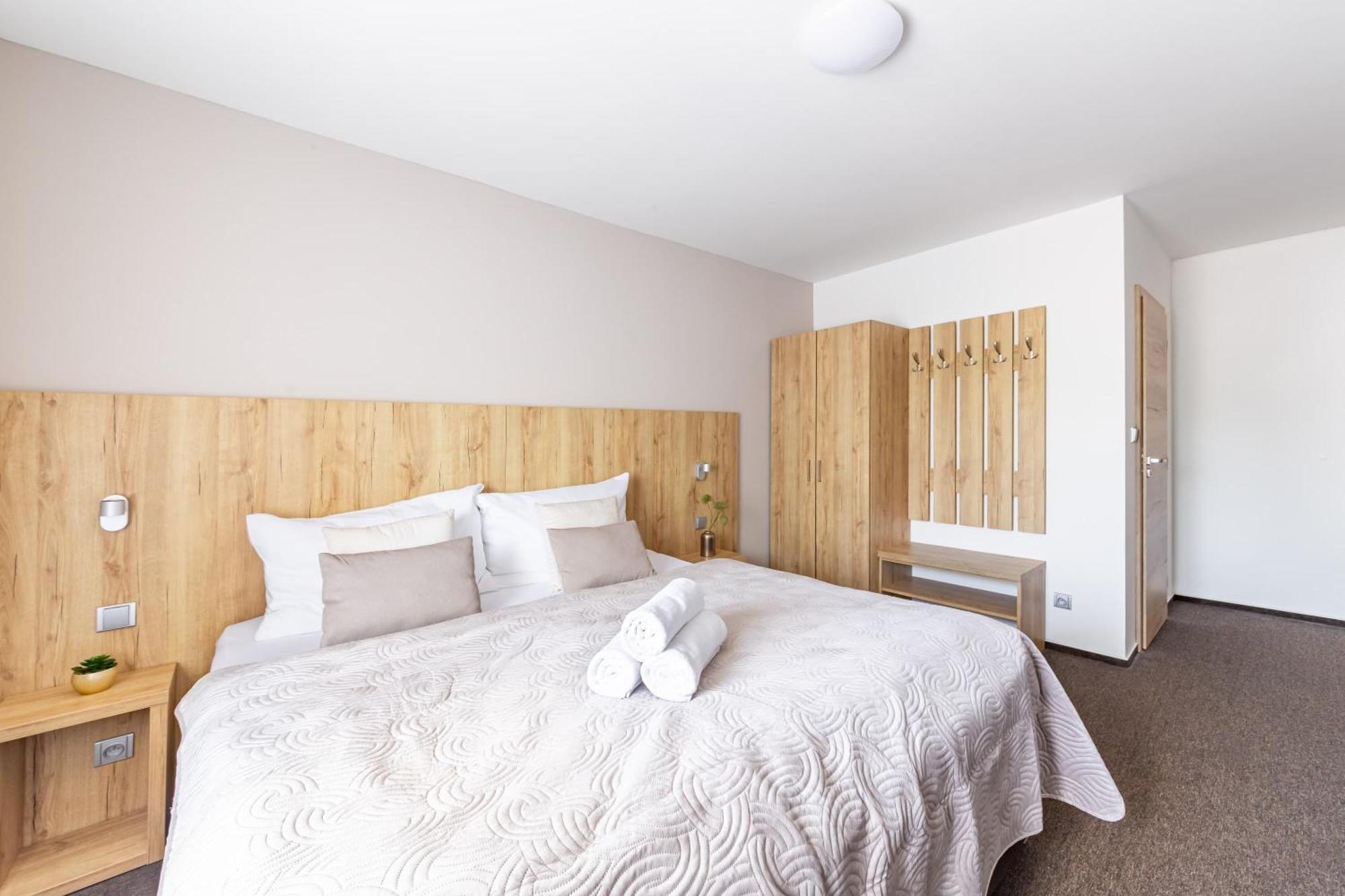 Hotel Snezne Kültér fotó