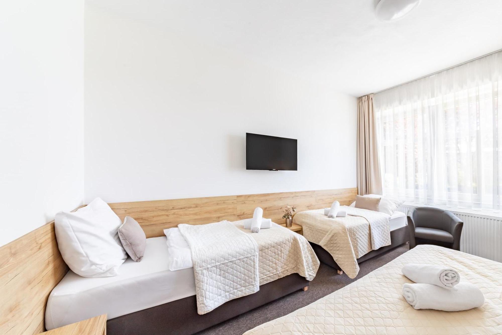 Hotel Snezne Kültér fotó